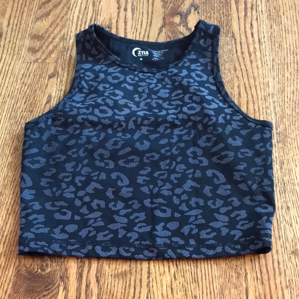 Zyia active top